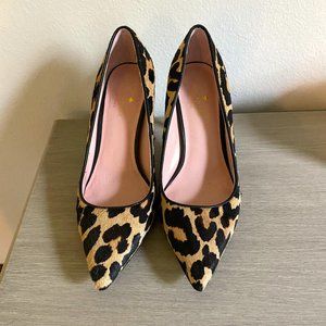 Leopard "fur" pumps